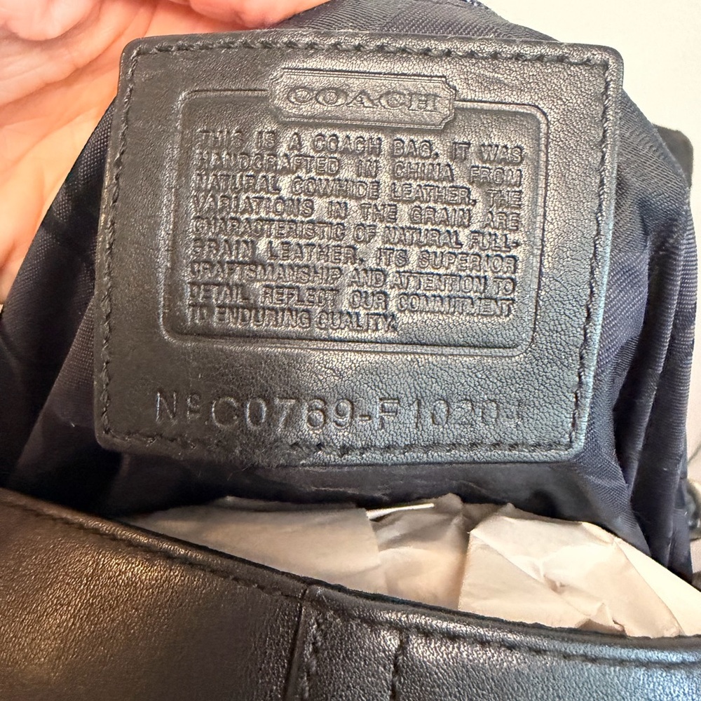 Vintage 90s Classic Coach Hampton Black Leather Shoulder Bag - Picture 10 of 12